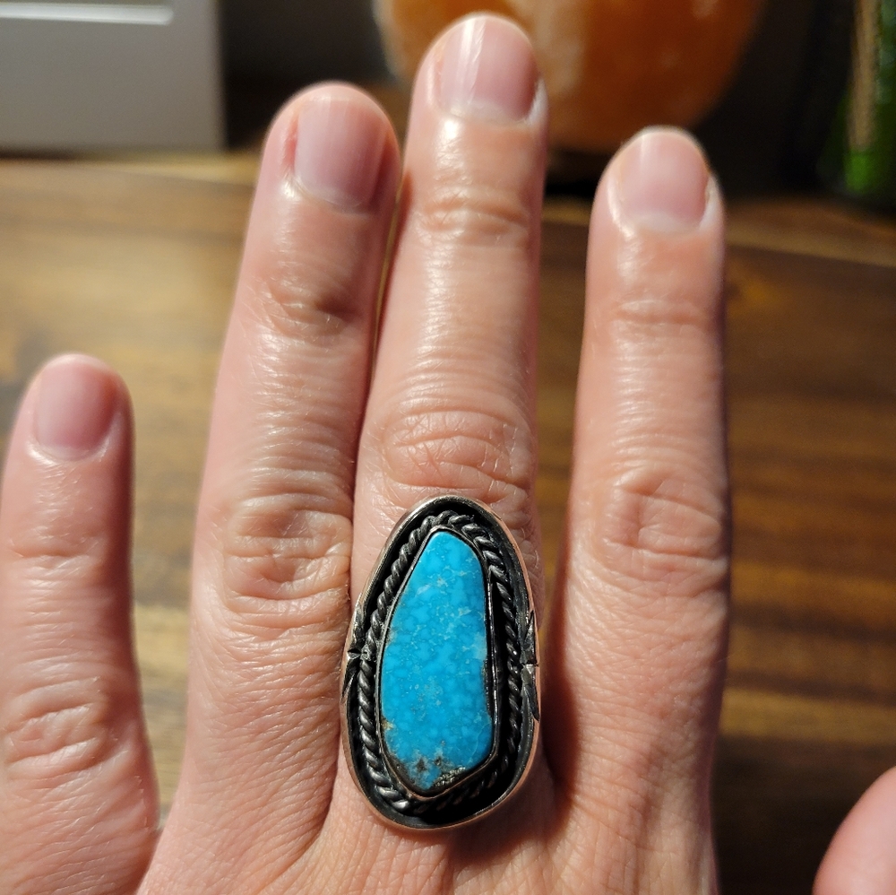 Vintage Sterling Silver Turquoise Ring